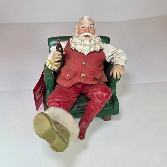 1999 Coca-Cola Clothtique Santa Figurine Santa’s Pause Possible Dreams - Picture 1 of 13